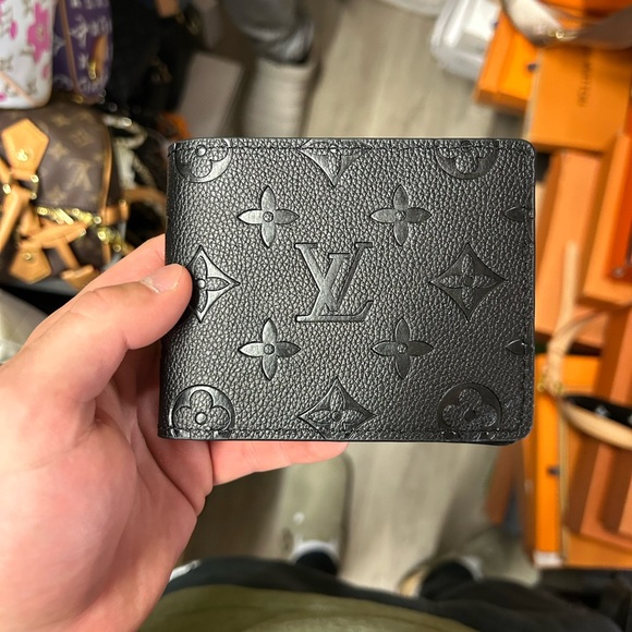 Louis Vuitton Black Monogram Card Holder - Picture 1 of 2